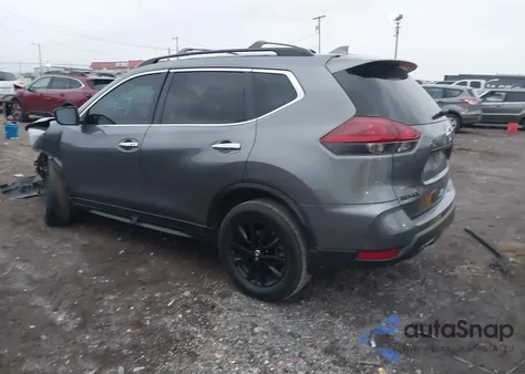 2018 Nissan Rogue Sv z USA, uszkodzony, nr VIN 5N1AT2MT8JC754559